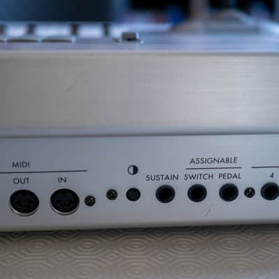 Korg Trinity V3 61-Key 32-Voice Polyphonic Workstation 1998 - Silver image 14