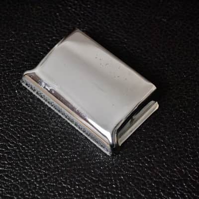 Fender 099-2270-100 Pure Vintage Stratocaster Ashtray Bridge Cover 2010s - Chrome image 1