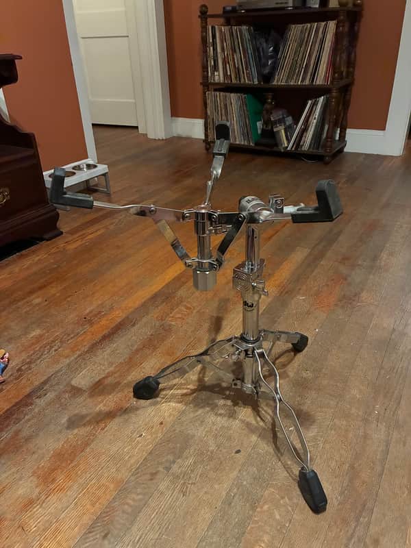 DW DWCP9300 9000 Series Heavy Duty Double-Braced Snare Drum Stand 2010s - Chrome image 1
