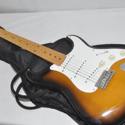 Fender JAPAN ST-57 1997～2000 Electric  Guitar Ref. No.5981 image 1