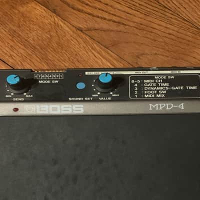 Boss MPD4 , 3 BP1's + BPH2 pad holder image 2
