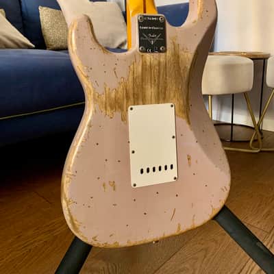 Fender Ltd Spring Event 2021 Red Hot Stratocaster Super Heavy Relic Dirty Shell Pink (Custom Shop) 2022 - Rosa image 3