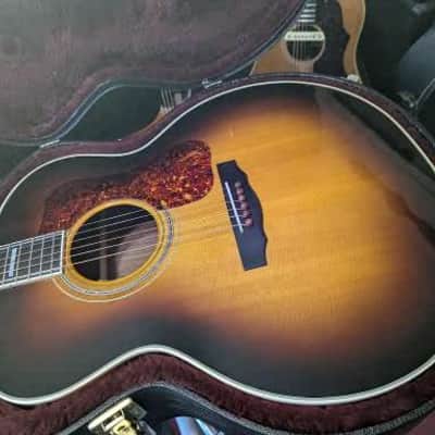 Guild F-50-R 2006 - Burst image 2