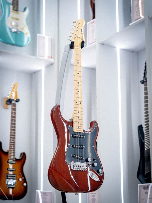 G&L USA CLF Research S-500 Mocha image 1