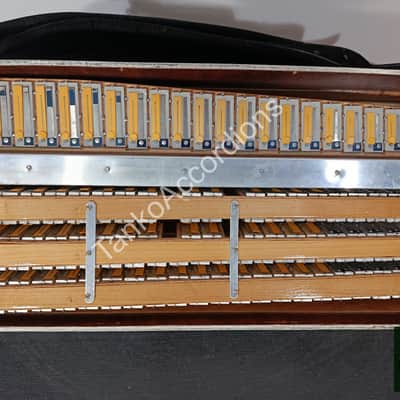 Piatanesi Super Odino (4/5 reeds, LMMM, tone chamber) accordion image 15
