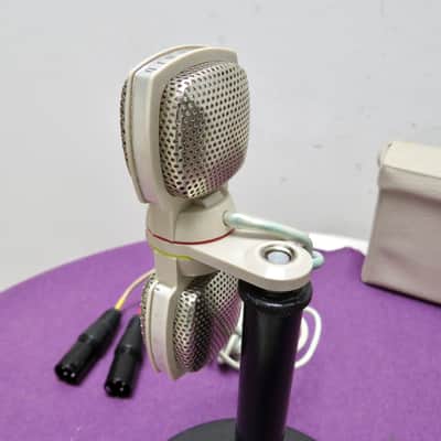 Grundig GDSM 202 Stereo Dynamic Microphone 1960s image 4