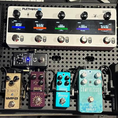 TC Electronic Plethora X5 TonePrint Multi-Effects Pedalboard | Reverb
