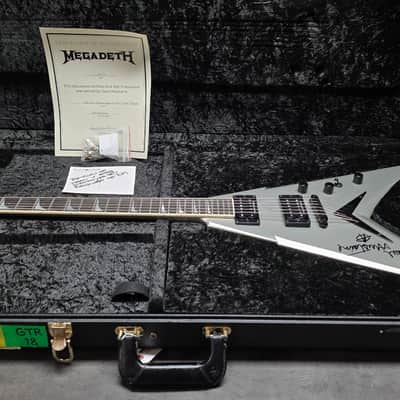 Dean Dave Mustaine King V VMNT Signature USA Custom Shop Flying V NAMM American Pre-Production Prototype 2006 PRE-GIBSON Megadeth Korina Signature Guitar Artist Owned by DAVE MUSTAINE Master Built Masterbuilt by Dean Zelinsky ESP DV8 Lawsuit image 2