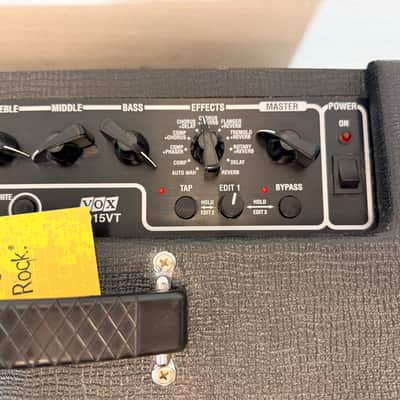 Vox Valvetronix AD15VT 15W 1x8 Modeling Guitar Combo Amp 2004-2008 image 3