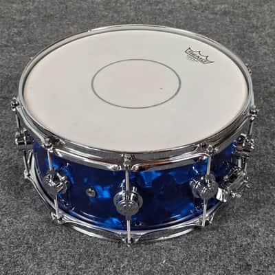 Used DW Collectors VLT 333 Maple 7pc Drum Set Blue Moonstone - Very Good image 15