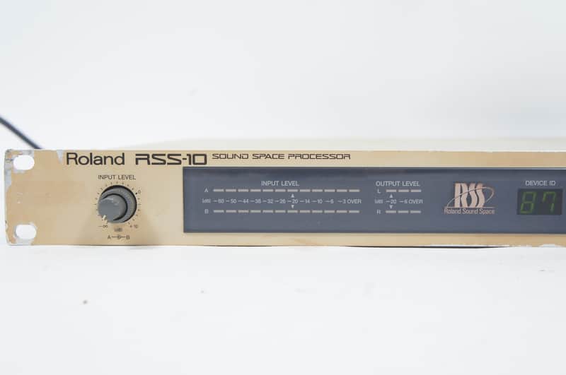 Roland RSS-10 Sound Space Processer 3-Dimensional Surrounded