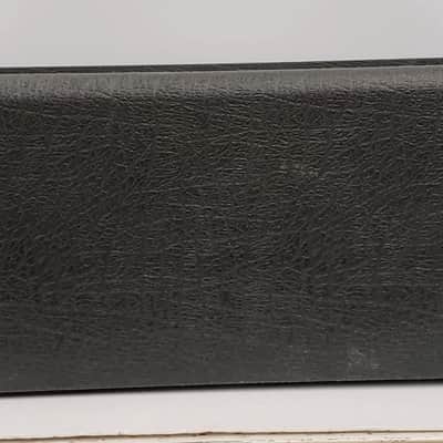 Marshall 1922 150-Watt 2x12" Guitar Speaker Cabinet 1989 - Present - Black image 18
