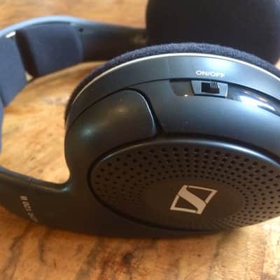 Sennheiser RS 120-II Wireless RF headphone system image 3