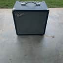 Fender Rumble 40 V3 40-Watt 1x10" Bass Combo 2015 - Present - Black