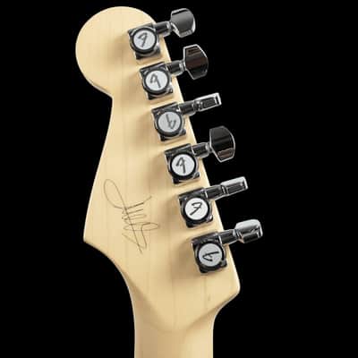Juanes Stratocaster HSS (Luna White Satin), Pre-owned image 6