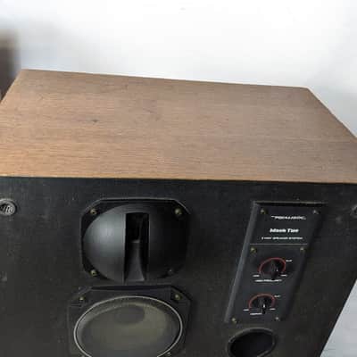 Realistic Mach Two 40-4032 Floor Speakers (Pair) image 11