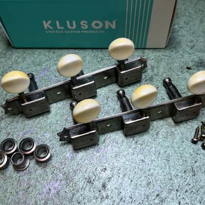 Kluson  Kluson®️ Traditional "Three on a Plate single The original Heavy aged  Heavy aged image 6