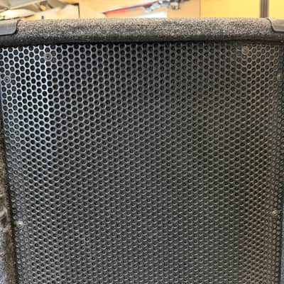 Behringer Eurolive B1220 1200-Watt 12" Passive PA Speaker; Tested image 2