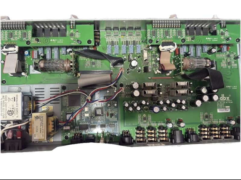 dbx 386 Dual Vaccuum Tube Preamp with Digital Out 2010s - Silver
