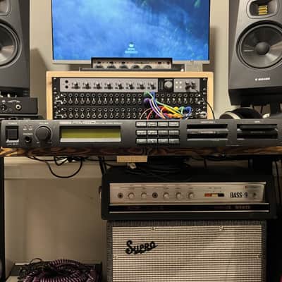Yamaha RM50 Rhythm Tone Generator 1992 - Black