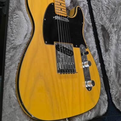 Fender American Ultra Telecaster with Maple Fretboard 2019 - 2021 - Butterscotch Blonde image 2