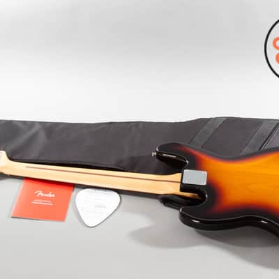 2025 Fender MIJ Japan Hybrid II Jazz Bass V 5-String Sunburst w/ Gig Bag image 5