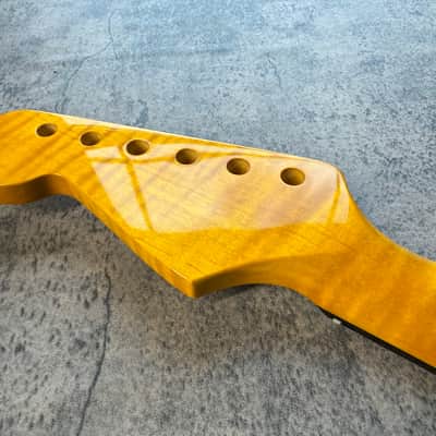 BMC Guitar Neck Strat® Stratocaster® 21 Fret Amber Flame Maple With Rosewood Fingerboard Rounded Fret Ends 9.5 Radius  SFMRA21 #5 image 9