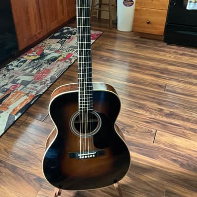 Martin 000-28 2021 - Sunburst image 2