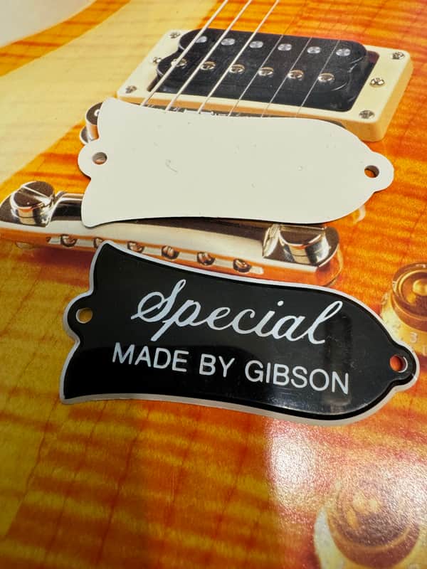 Gibson Gibson 80's NOS Truss Rod Cover 1980's - Black/White 1980's - Black/White image 1