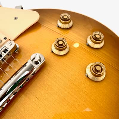 Gibson Les Paul Classic 1960 Honey Burst 2007 image 11
