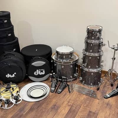 DW DWe 6 piece drum set 2024 - Black Galaxy image 17