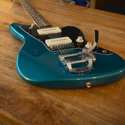 Fender Limited Edition American Special Jazzmaster with Bigsby Vibrato 2016 - Ocean Turquoise image 5