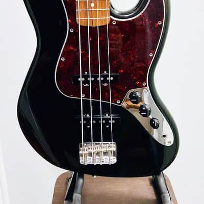 Fender Classic Series '60s Jazz Bass - Black image 11