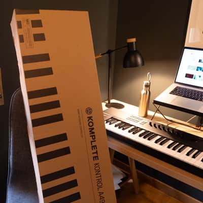 🎹 Native Instruments Komplete Kontrol A49 - Black image 5