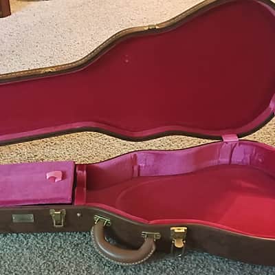 Gibson Lifton Historic Les Paul Case 5 latch image 2