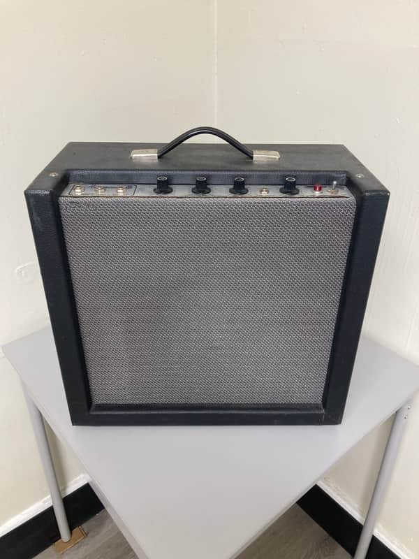 Harmony H410c 1961-1965 - Tolex image 1
