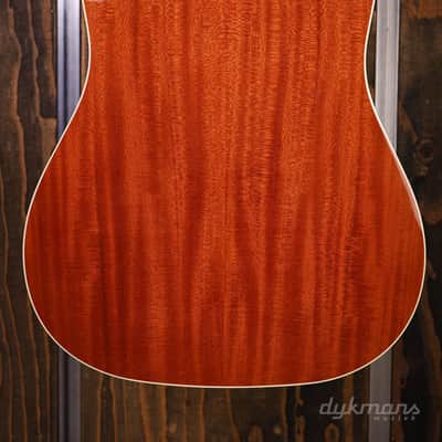 Gibson J-45 Standard Heritage Cherry Sunburst image 7