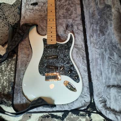 Fender Stratocaster MIM Player Series 2021 Polar White Upgrades Aplenty image 1