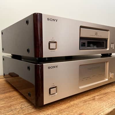 Sony CDP-R1+DAS-R1-Top of the line Cd Player and DA Converter image 2