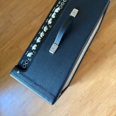Fender Hot Rod DeVille 212 IV 3-Channel 60-Watt 2x12" Guitar Combo 2018 - Present - Black image 5