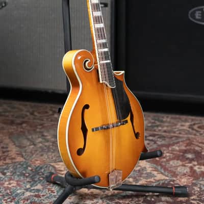 Eastman MD615-GB F-Style Acoustic/Electric Mandolin - Goldburst with Hardshell Case image 15