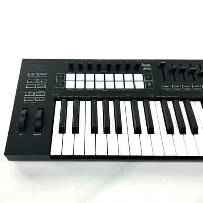 Used Novation Launchkey 61 image 2