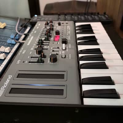 Roland SH-01A + K-25M Keyboard Boutique Series Monophonic Synthesizer Module 2017 - Present - Gray image 3