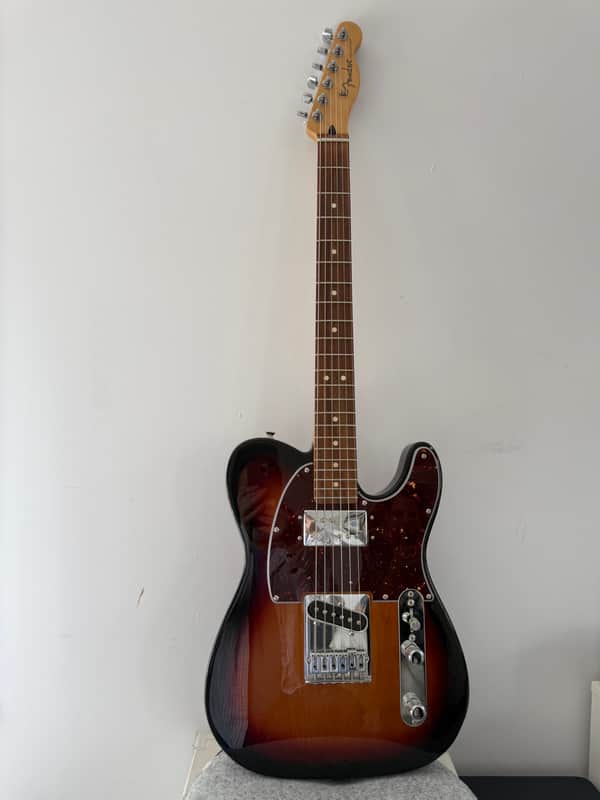 Fender Player Telecaster 2023 - Sunburst image 1