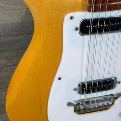 Rickenbacker 450/12 1974 - Mapleglo - Previously Owned by Glenn Cornick of Jethro Tull! image 8
