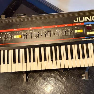 Roland JUNO-60 61-Key Polyphonic Synthesizer 1982 - 1984 - Black image 2