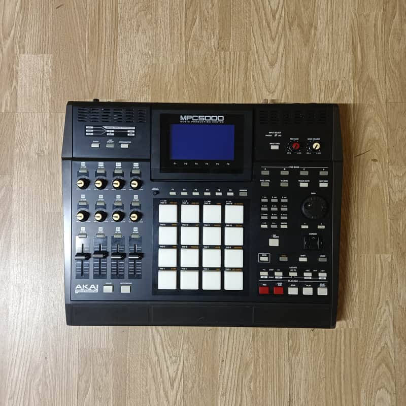Akai MPC5000 Standalone Music Production Center image 1