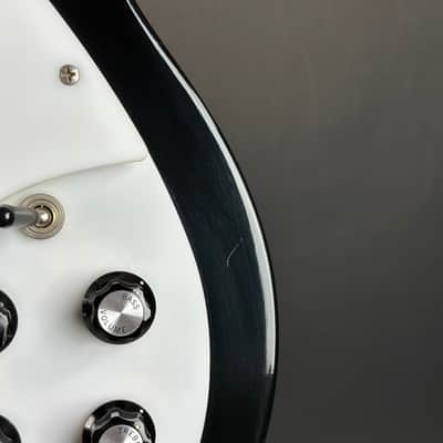 Used 1991 Rickenbacker 330/12 Jetglo w/case TSU25523 image 6