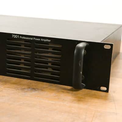 Crest Audio 7001 2-Channel Power Amplifier CG011TX image 2
