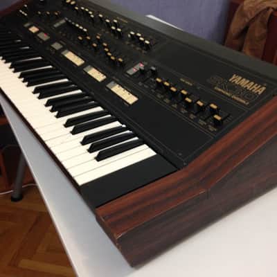 Yamaha SK30 Synthesizer image 1